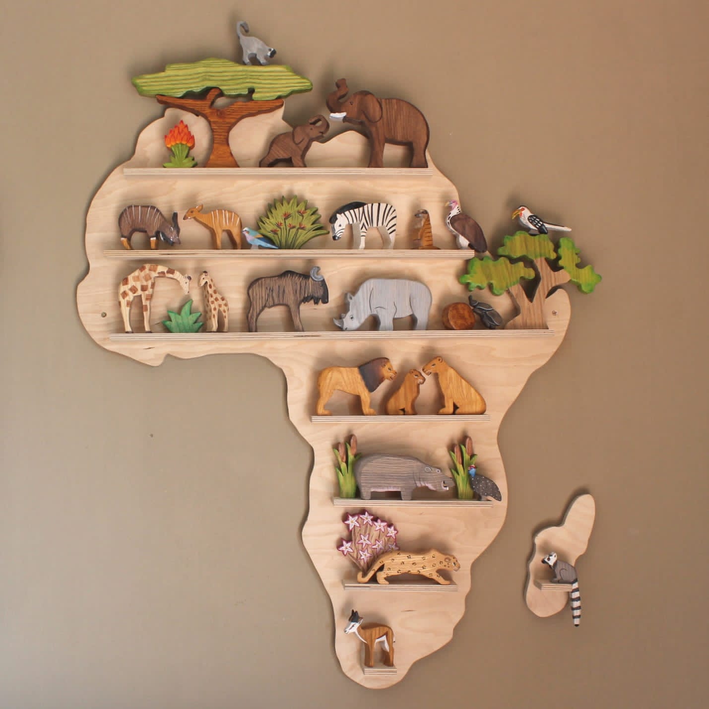 Animals and Scenery for Africa (Shelf Not Included) - Good Shepherd Toys